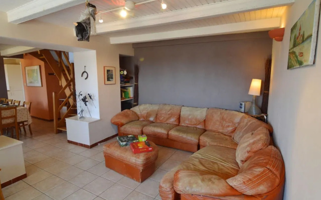 Modern Farmhouse in Chassepierre With Terrace