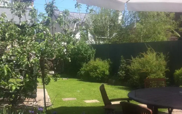 The Hollies Guest House