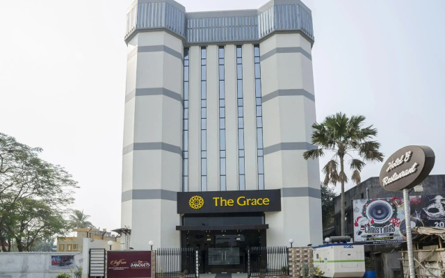 Oyo 11617 the Grace
