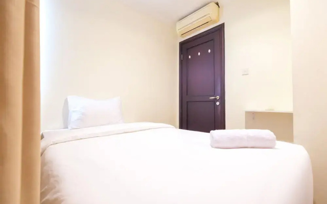 Spacious Riverside Pluit Apartment