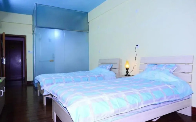 Zhaoqing Star Hotel(肇庆星辰公寓)