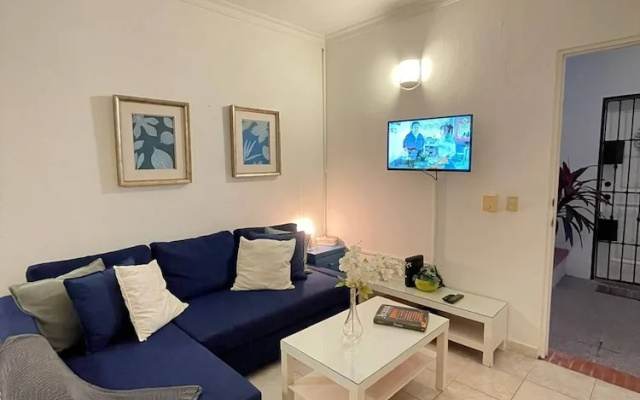 Apartment 5 Mins Walk To The Beach