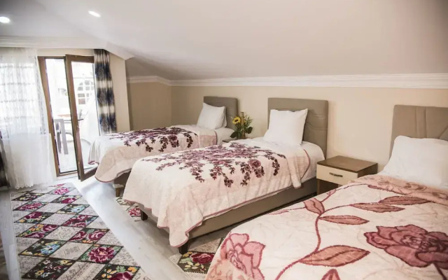 Nazar Suite Apart