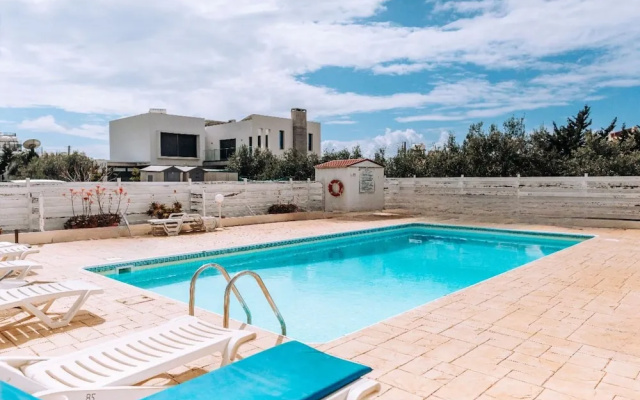 Phaedrus Living Harmony Seaview Flat