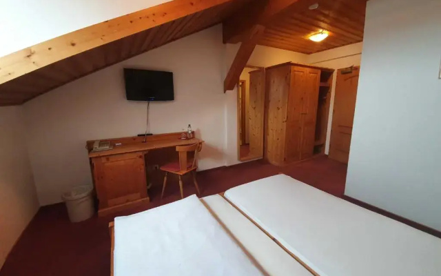 Landgasthof Brunnenwirt Zum Meenzer
