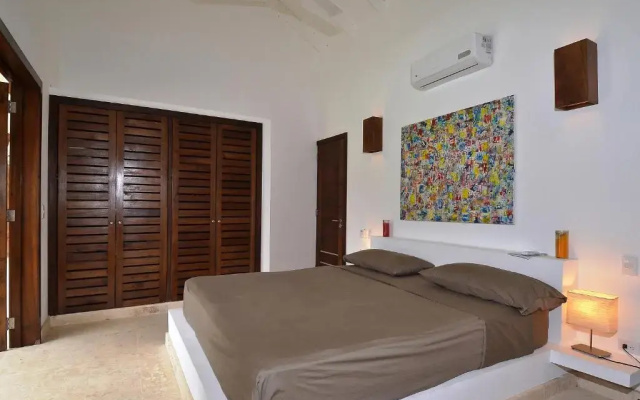 Las Terrenas Front Beach And Garden Villa With Private Staff