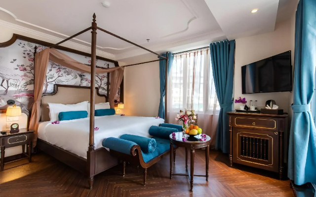 Tirant Hotel
