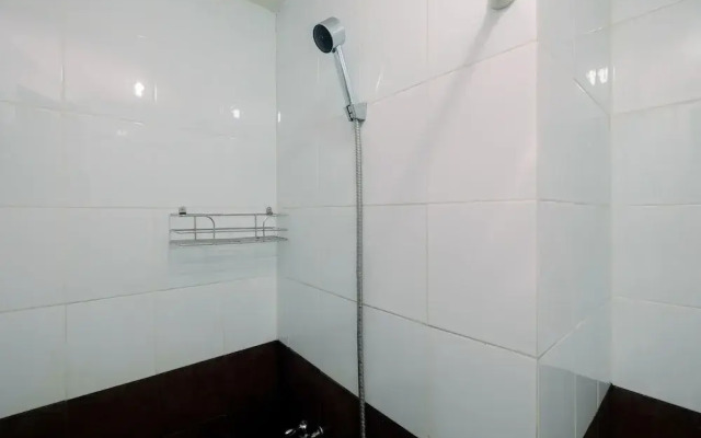 Relaxing 2BR at Green Pramuka Apartment