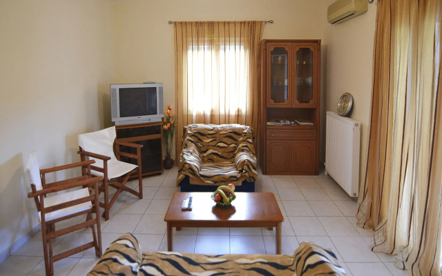 Dimitra Apartments