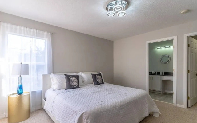 8523 Emerald Island