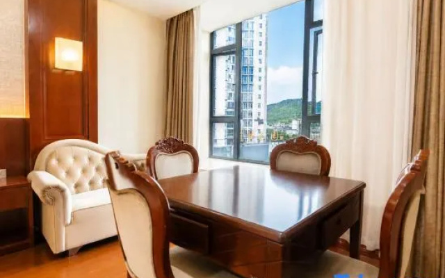 Celebrity Hotel