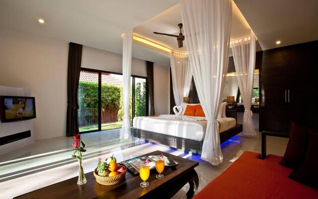 Thai Thani Pool Villa Resort 0