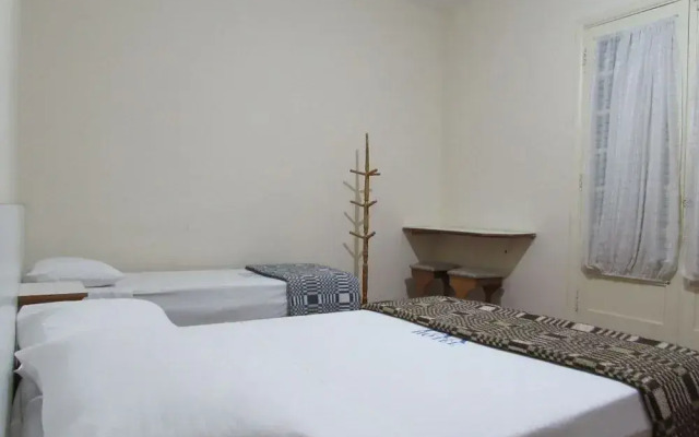 Pax Hotel