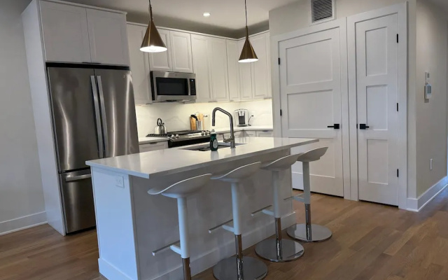 Hoboken 3BR Queen Loft