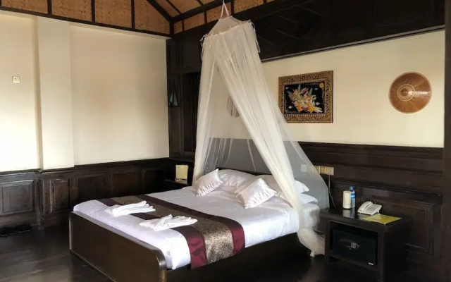 Sky Lake Inle Resort