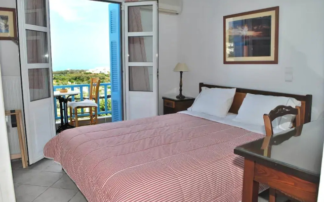 Anthousa Hotel