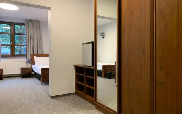 Hotel RED