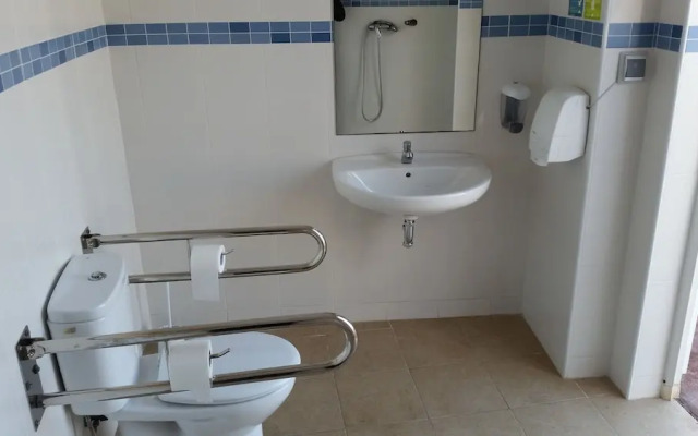Club Nautico Aguilas - Hostel
