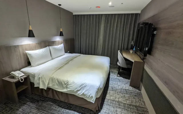 N hotel