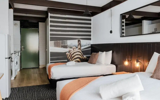 m. hotel