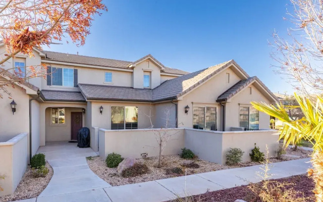 Sand Cove 3 Bedroom Townhouse
