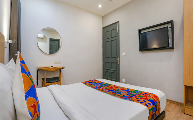 FabHotel Urban Residency