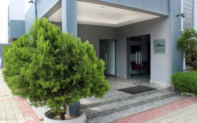 Axor Hotel &Suites
