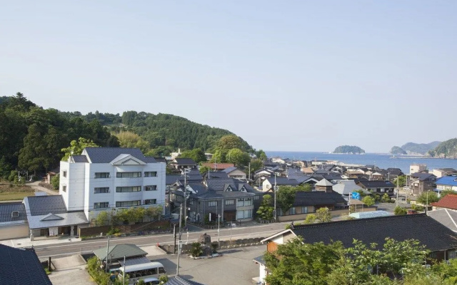 Sadasuke