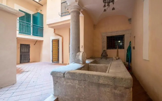 Via Dei Cartari Luxury Appartament
