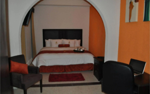 Hotel The Lit 13