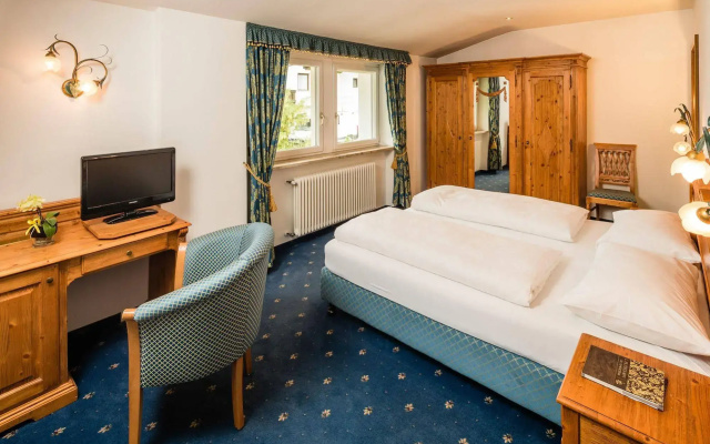 Hotel Touring