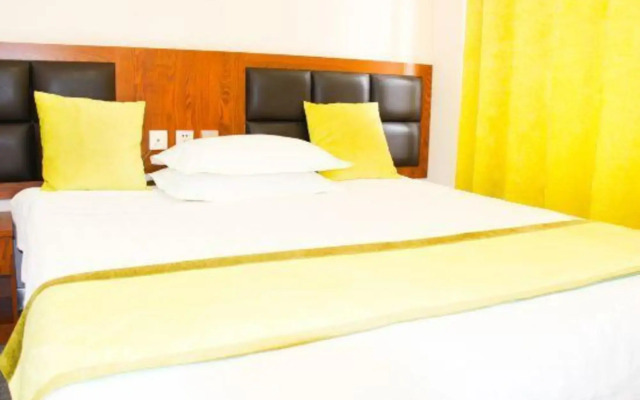 Suying Hotel (Changchun Railway Station Wanda Plaza)