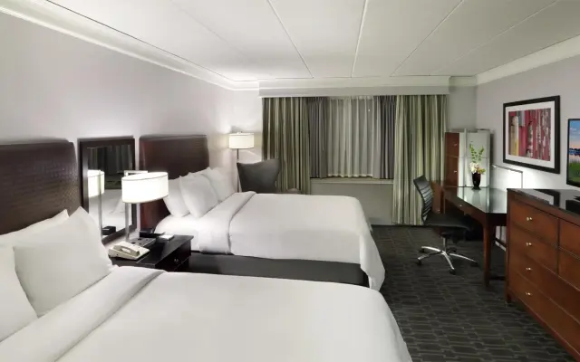 Hilton Mystic