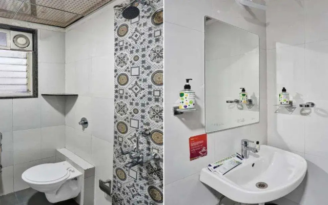 Treebo Diamond Residency - DDPK Inn