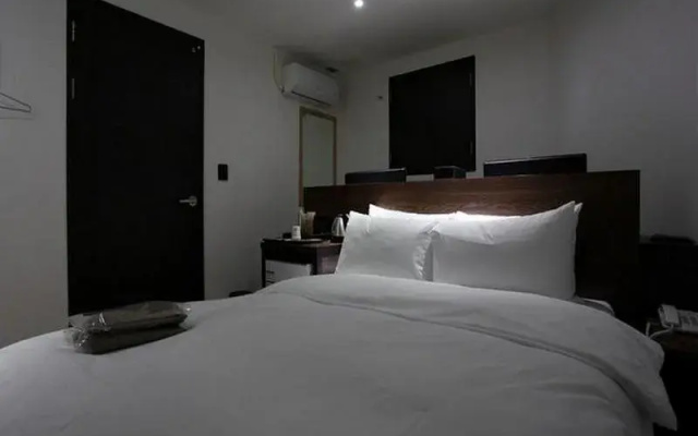 Yeon Motel Seoul(연모텔)