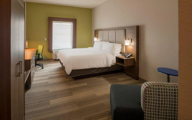 Holiday Inn Hotel & Suites Waco Northwest by IHG
