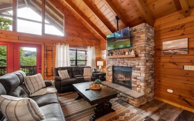 View-location-hot Tub-pool Table-3 Fireplaces