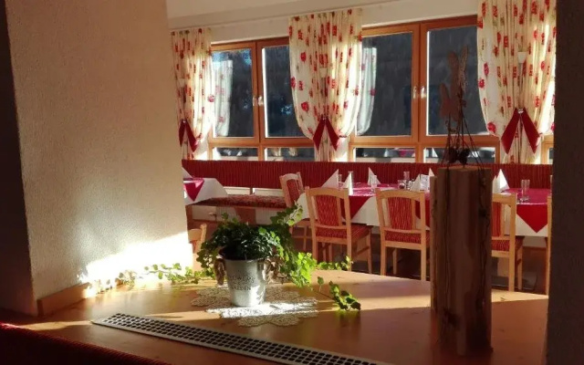 Gasthof Alpenrose