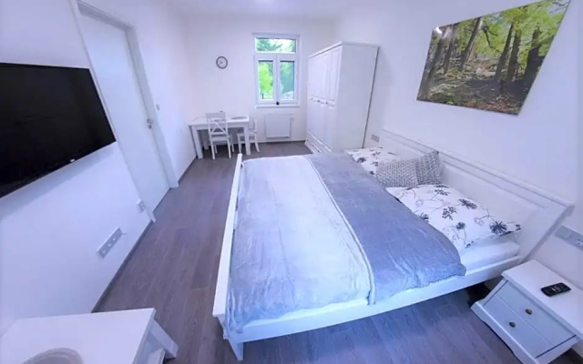 JM Apartments