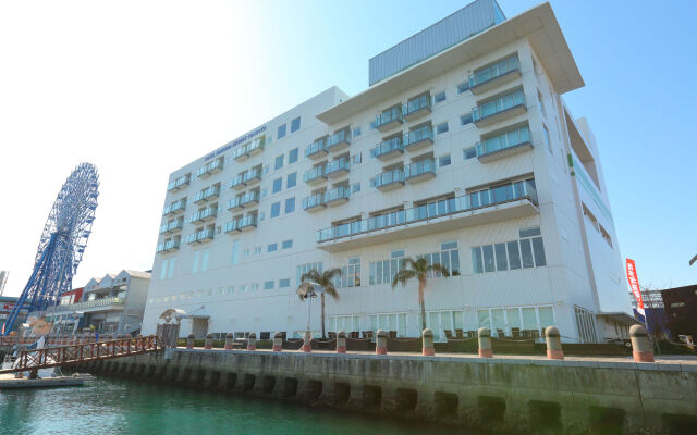 Отель Marinoa Resort Fukuoka Фукуока вид на фасад
