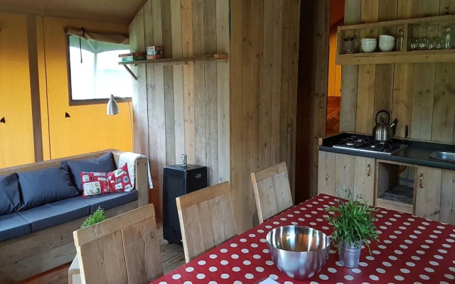 Mountain Glamping Retreat for 6 Guests