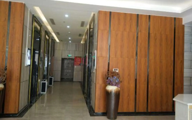 Kunming Changyue Hotel (Yunnan Agricultural University Langyue Bay)