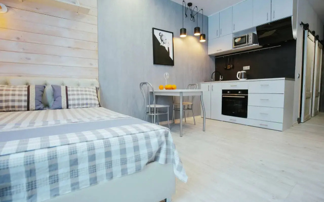 Moskovskij 18/2 Odnokomnatnye apartamenty-studija rjadom s Kadetskim uchilischem