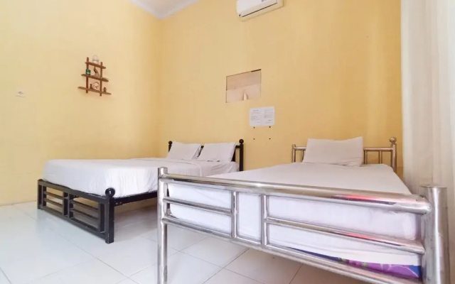 RedDoorz @ El Shaday Homestay Banyuwangi