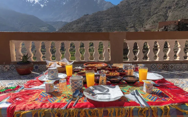 amazigh family riad