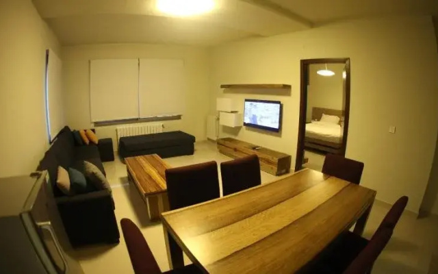 One To One Hotel – Dhour Choueir