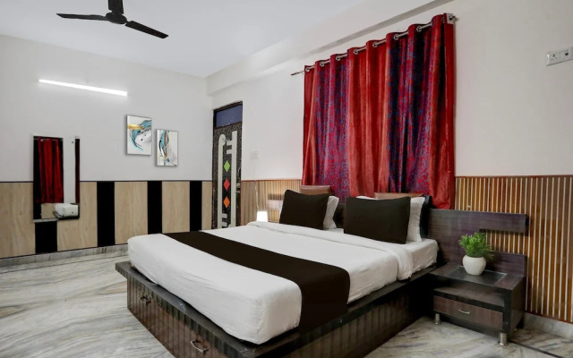 Deluxe Pushp Vatika
