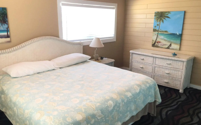 Hideaway Village