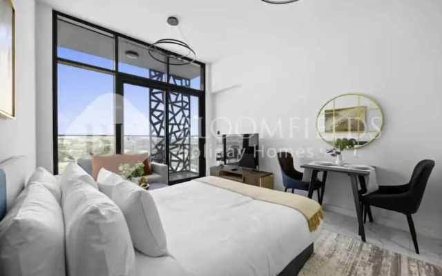 432 Bloomfields Deluxe STU Gate Masdar
