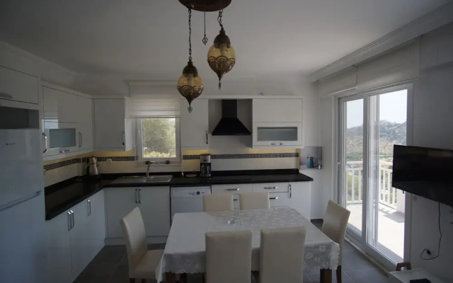 Turkuaz Apartment